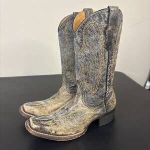 Corral Teen Girl's Distressed Black Cross and Wings Western Boot 4.5